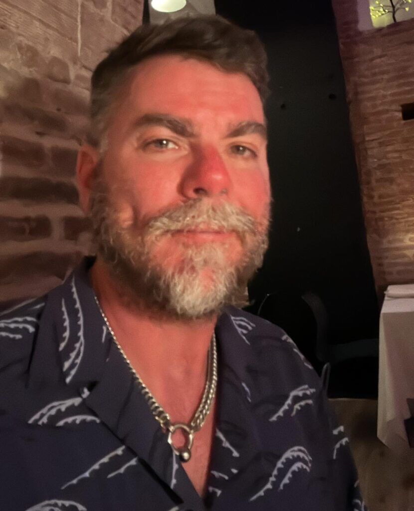 bearworldmag's tweet photo. A Review of PrEP Options Available to Cis and Trans Men! #prepawarenessweek @thehealthybear @ilovegayhealth
https://t.co/X0rScnFGE2 https://t.co/gQiCCYQVvr