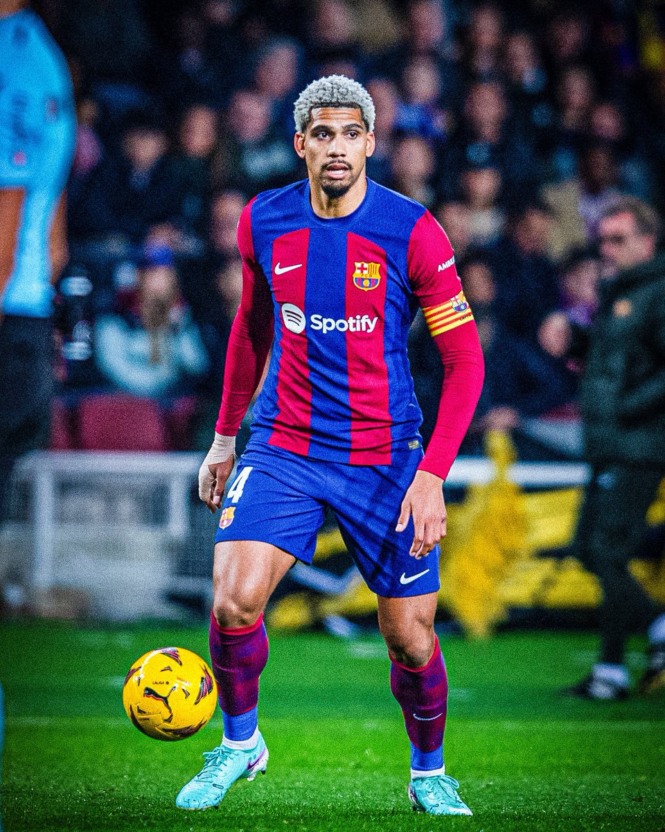 RonaldAraujo_4's tweet photo. FORÇA BARÇA💙❤️🦍 https://t.co/3gPD5ewXFr