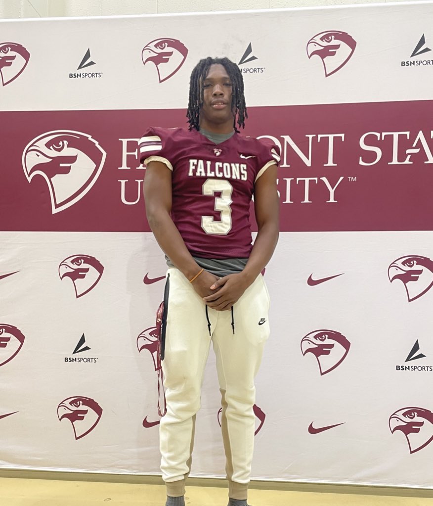 Kjuan Pearson (@kjuanpearson) on Twitter photo Had an amazing official visit at Fairmont State today! Thanks for having me !@Coach_QWilson <a href="/CoachEverhart/">Travis Everhart</a> @CoachWoodmanFSU <a href="/Coach_Rankin/">Ron Rankin</a> <a href="/CoachPerotti/">Matt Perotti</a> <a href="/coachjgberry21/">Jennings Berry</a> <a href="/CoachTreadAWay/">Laurence Treadaway</a> <a href="/Coachweiss30/">Kyle Weiss</a> <a href="/FairmontStateFB/">Fairmont State Football</a> <a href="/winfieldhsfb/">Winfield HS Football</a> <a href="/cmassey45/">Chris Massey</a> @RonArthur09 Had an amazing official visit at Fairmont State today! Thanks for having me !@Coach_QWilson <a href="/CoachEverhart/">Travis Everhart</a> @CoachWoodmanFSU <a href="/Coach_Rankin/">Ron Rankin</a> <a href="/CoachPerotti/">Matt Perotti</a> <a href="/coachjgberry21/">Jennings Berry</a> <a href="/CoachTreadAWay/">Laurence Treadaway</a> <a href="/Coachweiss30/">Kyle Weiss</a> <a href="/FairmontStateFB/">Fairmont State Football</a> <a href="/winfieldhsfb/">Winfield HS Football</a> <a href="/cmassey45/">Chris Massey</a> @RonArthur09