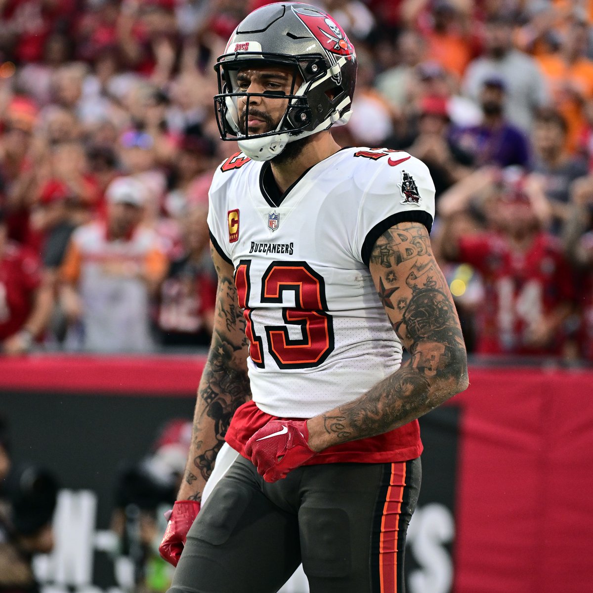 Mike Evans just notched his 10th straight 1,000-Yard season 😤 That's every season of his NFL career...