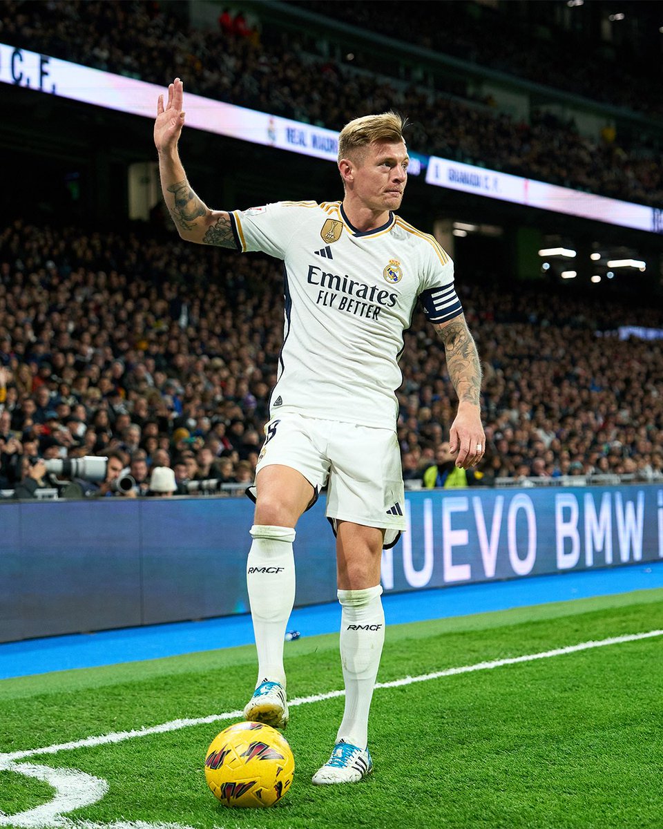 BakrHHHHH's tweet photo. مهندس توني♥🫀🫶 @ToniKroos https://t.co/IRbnN5S73k