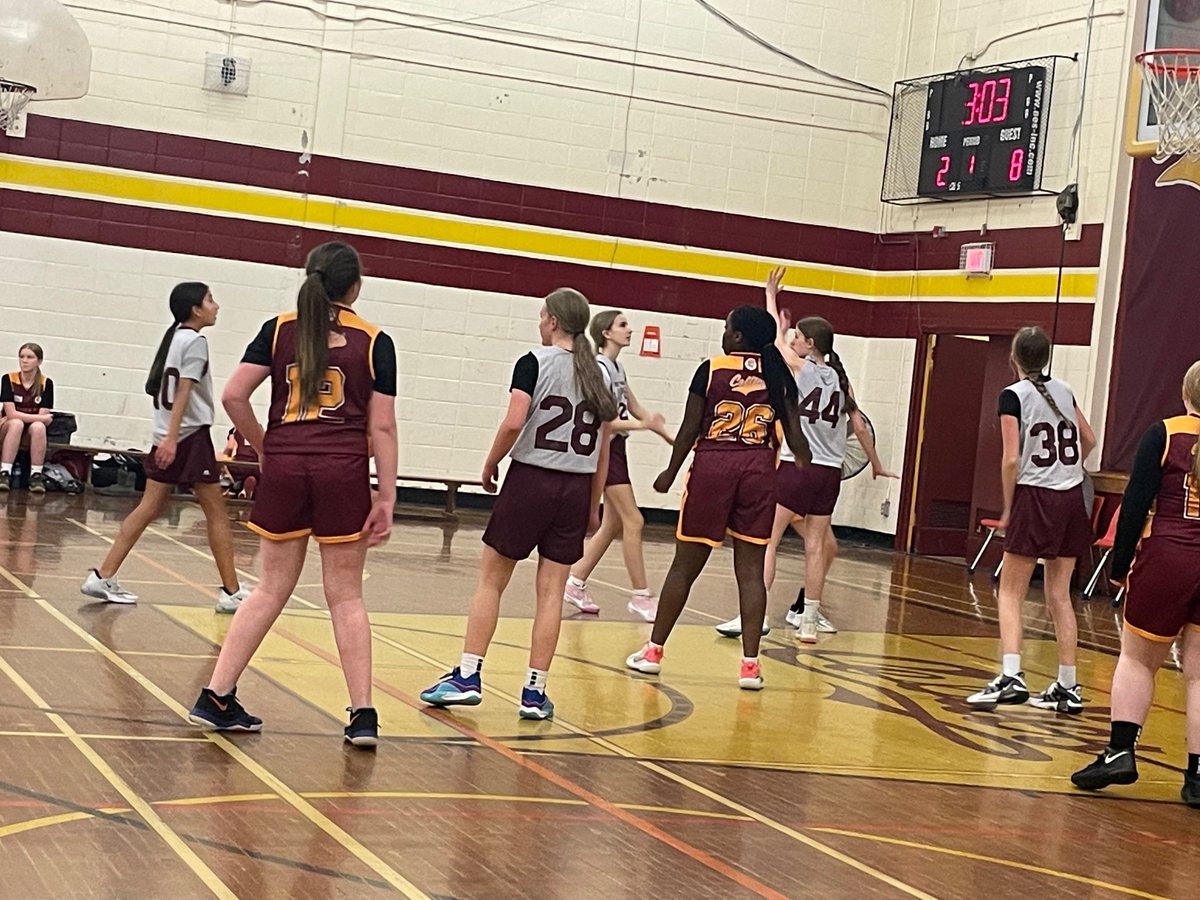 RhondaPower9's tweet photo. Looking forward to watching these amazing girls in the championship tomorrow!! https://t.co/rqI7mRyvAP