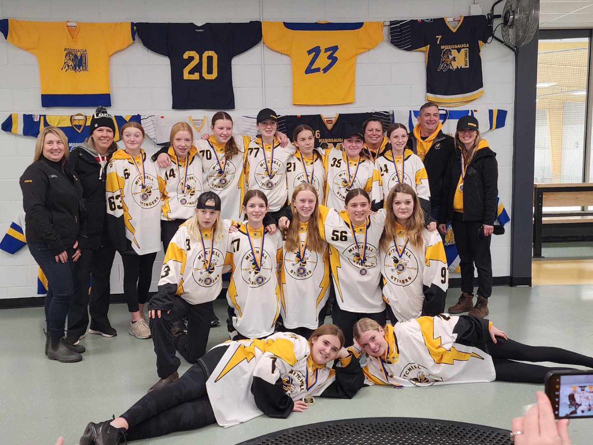The Mitchell U14A ringette team went a perfect 5-0 to win gold in the Mississauga tournament this weekend. Congrats, Stingers!
