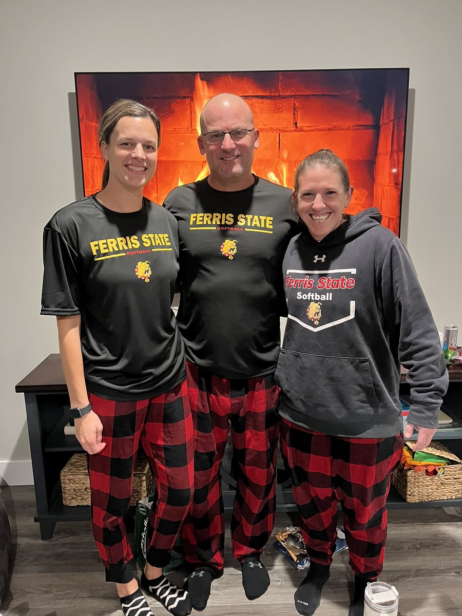 Ferris St. Softball tweet media