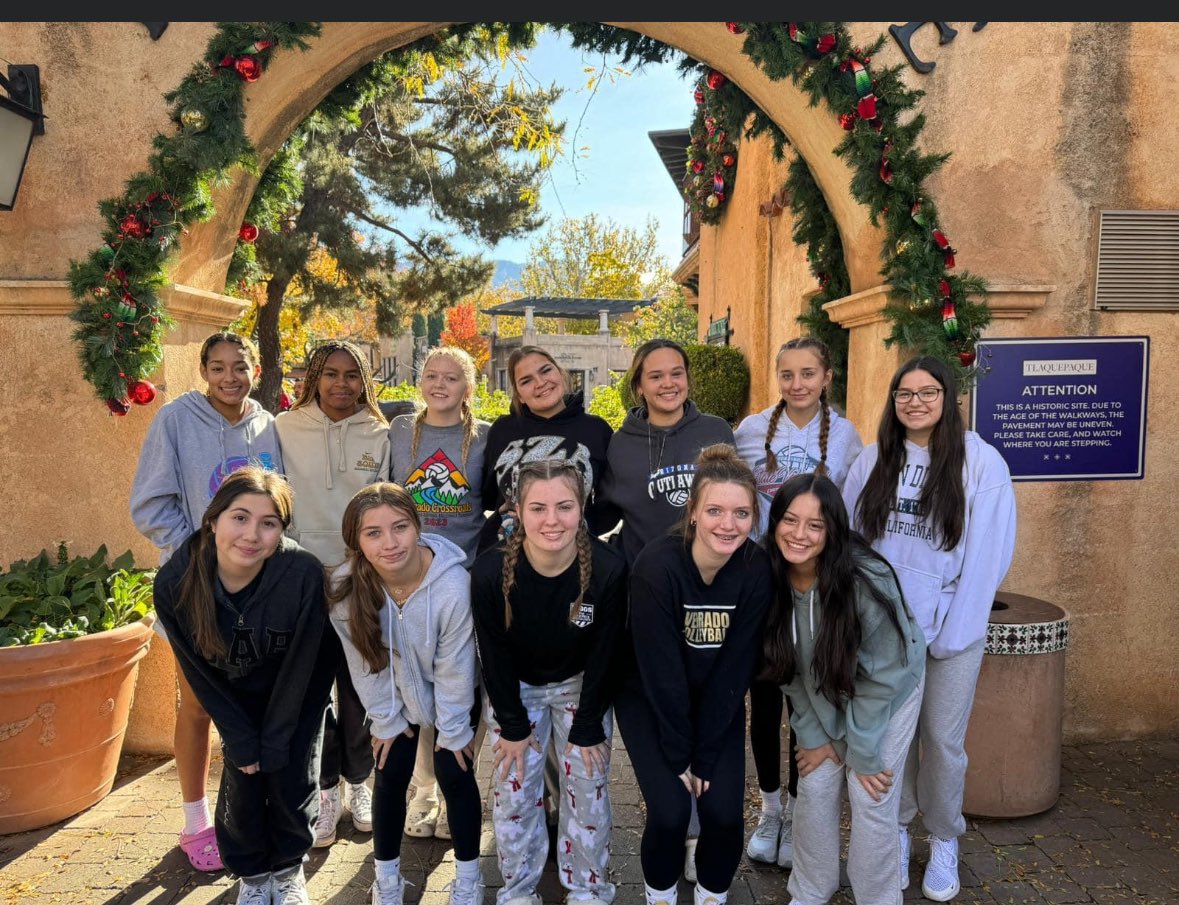papirican21's tweet photo. Had a blast in Cottonwood and Sedona this weekend with my squad. We are going to make some noise. #stopsleeping #youonmenu #weworkwhileyousleep https://t.co/KjmeUa66l6