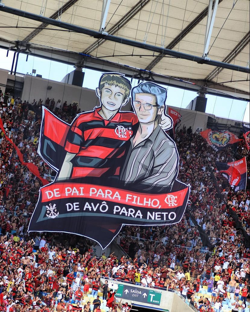 jorgediogo97's tweet image. “De pai para filho” esse ano construímos diversas histórias juntos filho,em 2022 viveu um dos melhores anos da história do Flamengo e 2023 um dos piores anos,fase boa e ruim isso que molda o caráter do torcedor rubro negro,vamos juntos para o próximo capítulo,2024 é logo ali.