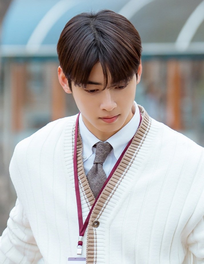 happy_young0330's tweet photo. 꽁냥꽁냥🐾🐶

#차은우 #CHAEUNWOO 
#오사개 #오늘도사랑스럽개 https://t.co/uOGVUZRTqT