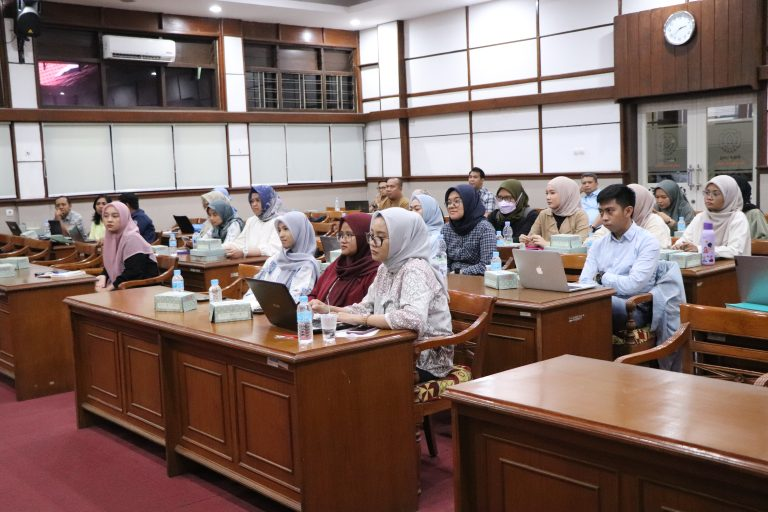 FisipUNS's tweet photo. Prodi S2 Ilkom adakan Digital Writing Menembus Scopus dengan Cerdik

Selengkapnya di https://t.co/k6VVWfogzW

#FISIP 
#FISIPUNS 
#UNS 
#UniversitasSebelasMaret
#LeadingTheFutureSociety https://t.co/u8nzvwxxoT