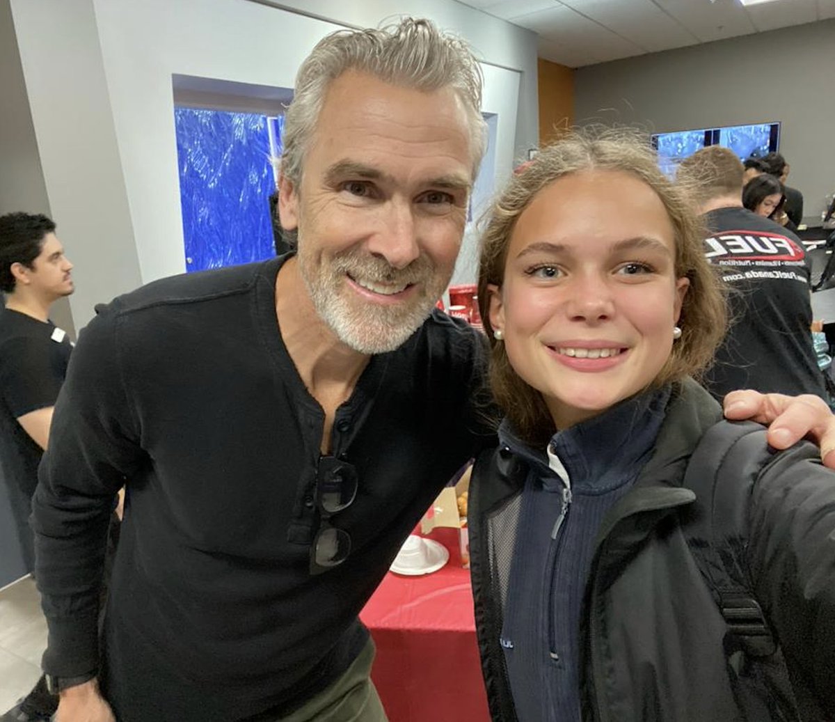intedsd42's tweet photo. Look who Pia ran into at Club 16! #club16 @ThomasHaneySD42 @trevorlindenfit #fitness #studyinbc #mapleridge #SD42 #Germany https://t.co/8P1YvV2zca