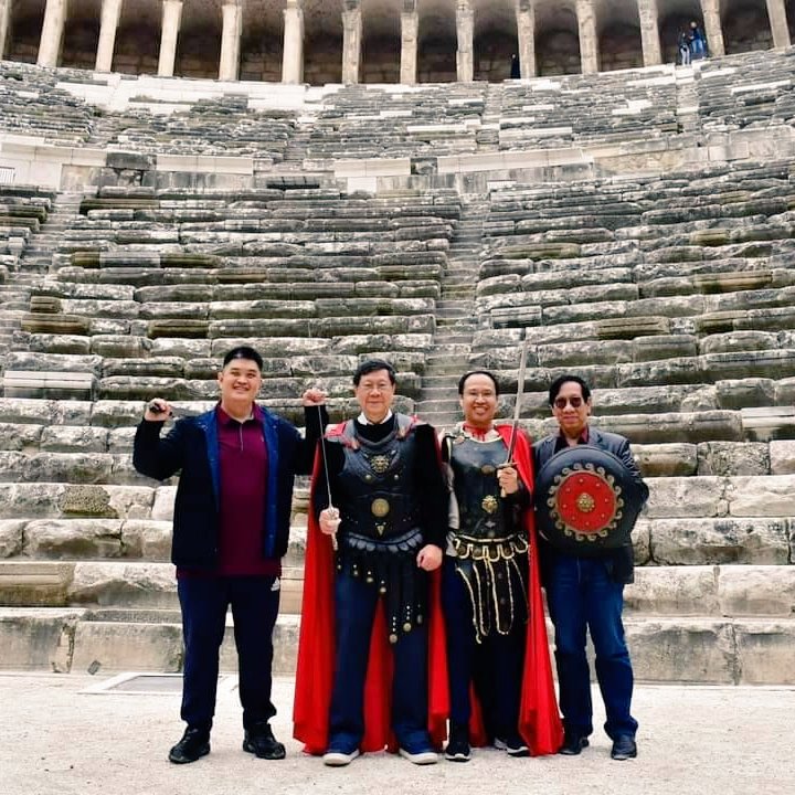 kamphol's tweet photo. The Gladiators! https://t.co/gr33oJPC5w