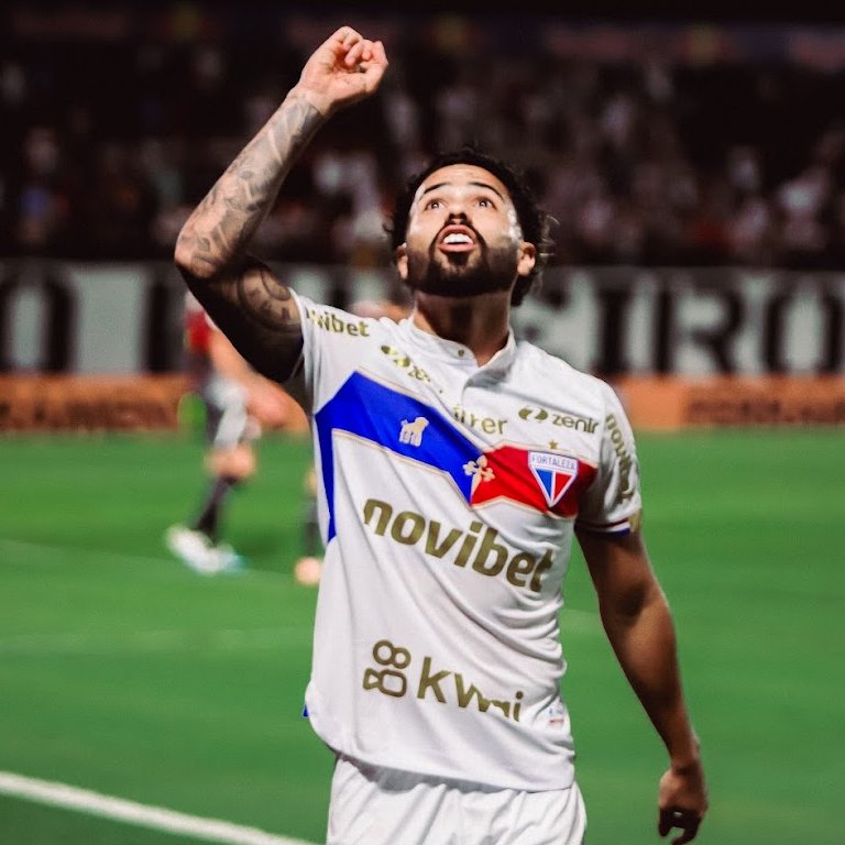 SofascoreBR's tweet image. 🔎 Calebe (23 anos) é o líder em assistências e participações em gols do @Brasileirao 2023 desde o fim da 34ª rodada! 💎👏

⚔️ 5 jogos
⚽️ 2 gols
🅰️ 4 assistências (!)
⏰ 58 mins p/ participar (!)
👟 9 chutes (7 no gol!)
🛠 4 grandes chances criadas (!)
💯 Nota Sofascore 7.86