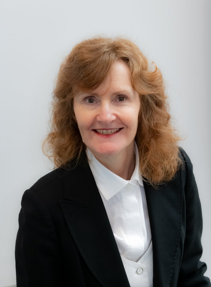Congratulations to Professor @Judy_Currey who was awarded life membership of ACCCN for 35 years of notable contributions to ACCCN (state and federal), critical care nursing practice, education, research, governance and leadership. @DeakinQPS @IHT_Deakin