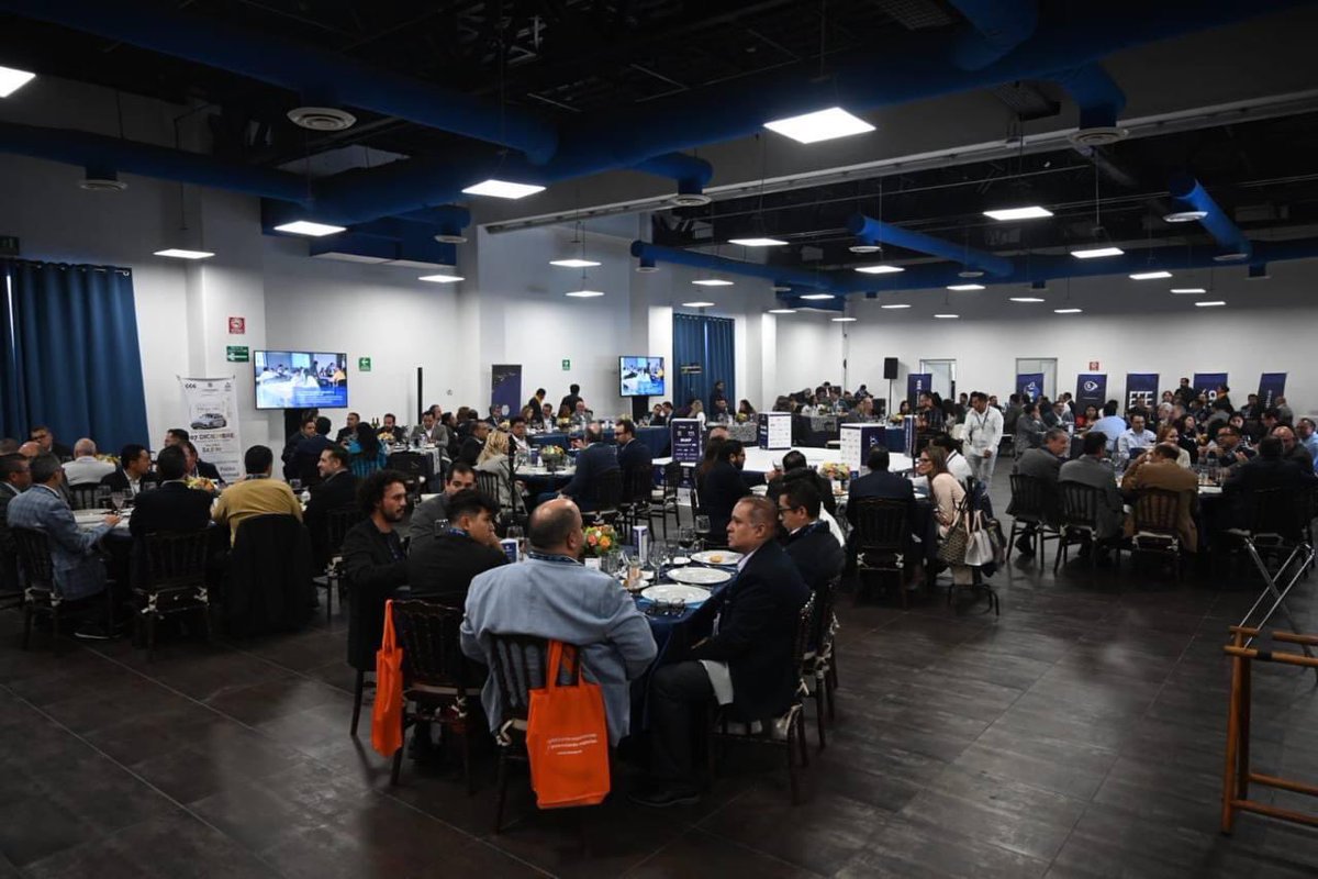 CoparmexPuebla's tweet photo. Durante el #SUMMITCOPARMEX, se llevó a cabo la Asamblea Anual Ordinaria 2023 de #COPARMEXPuebla presidida por @CoparmexPdtePue.
Más de 150 #SociosCoparmex se reunieron para participar en las diversas actividades de la #AgendaCoparmex. https://t.co/Blpm3D5TD9