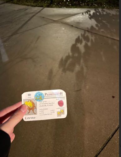 BielkeMorgan's tweet photo. Impervious surfaces such as streets and driveways cause run-off that can harm our bodies of water. Run-off picks up fertilizers, dirt, motor oils, and other pollutants that contaminate our waters. 
@franklinlorax #apeswater https://t.co/oLRIaJxVhS
