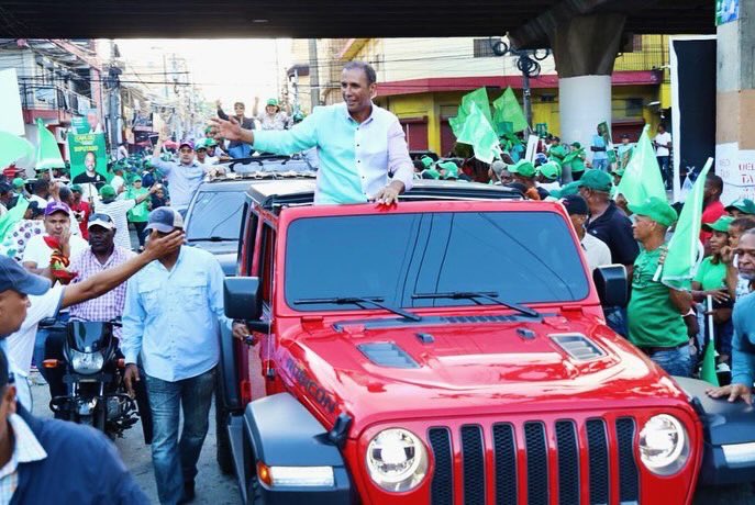 Gracias del alma a los militantes, dirigentes y simpatizantes de la <a href="/FPcomunica/">@Fuerza del Pueblo (FP)</a> 

Gracias a los miles de capitaleños y capitaleñas por el amor y cariño que me hicieron sentir esta tarde, en esta gran marcha.

#RescateRD representa la expresión de que juntos por la capital, lo