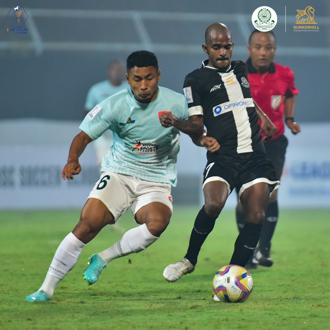 MohammedanSC's tweet photo. A night to remember, a victory to savor. Relive the drama and euphoria of last night's triumph! 🌙⚽🏆
#JaanJaanMohammedan 💪🏼#BlackAndWhiteBrigade 🤍🖤 #ILeague 🏆 #IndianFootball ⚽ #MDSPSDEC ⚔ https://t.co/KkaHFcBWqM