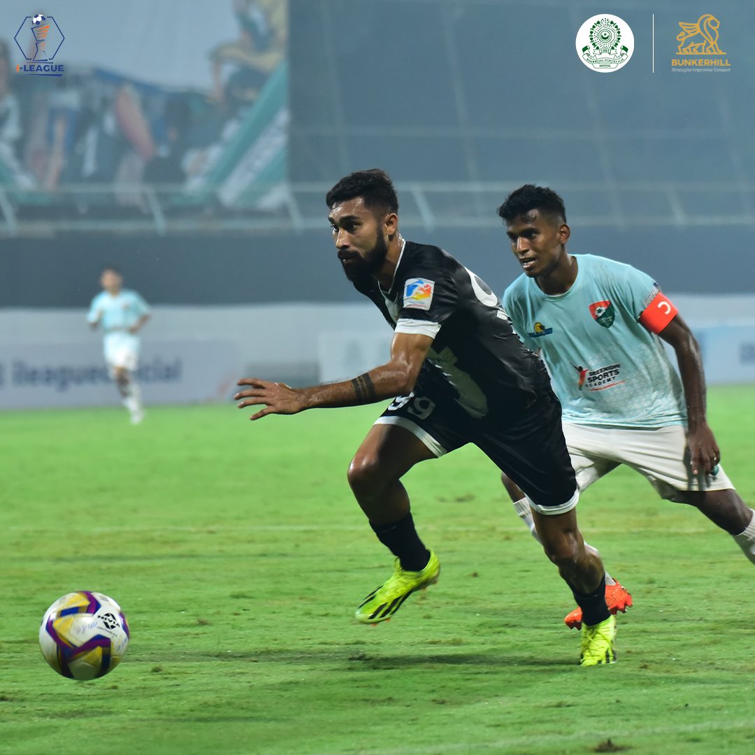 MohammedanSC's tweet photo. A night to remember, a victory to savor. Relive the drama and euphoria of last night's triumph! 🌙⚽🏆
#JaanJaanMohammedan 💪🏼#BlackAndWhiteBrigade 🤍🖤 #ILeague 🏆 #IndianFootball ⚽ #MDSPSDEC ⚔ https://t.co/KkaHFcBWqM