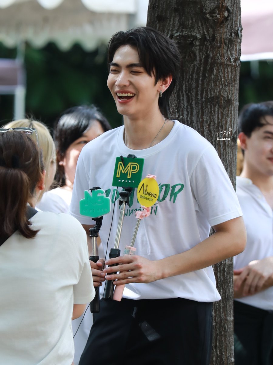 ยิ้มตาหยีเลย🥹

BOSSCKM x ZOMVIVOR 

#บวงสรวงZOMVIVOR
#Bosschaikamon