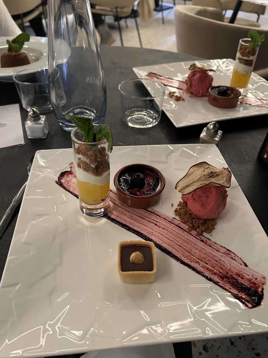 opsadboys's tweet photo. in the swiss suburbs lies this nice restaurant https://t.co/dckg2RYS1v