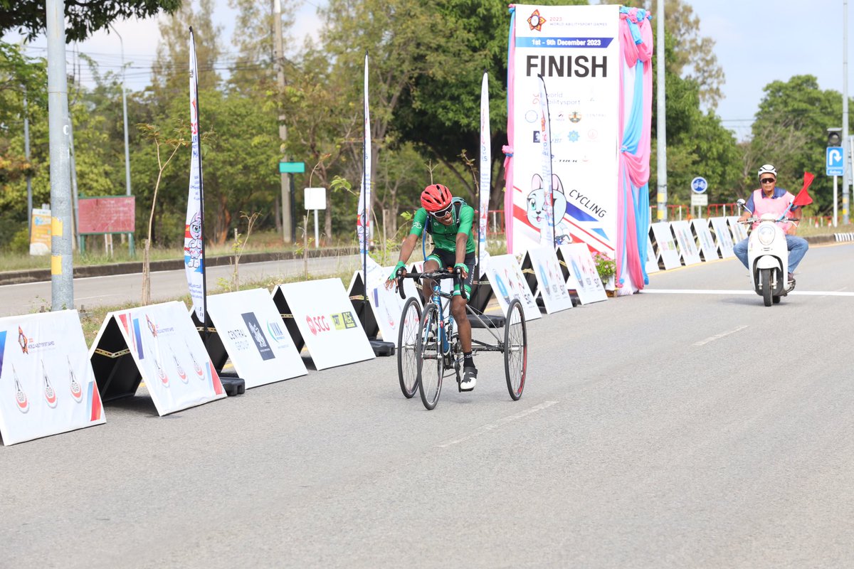 Saudi_Cycling's tweet photo. هُنــا تايلنــد 🇹🇭

الأخضر يبدأ منافسات الألعاب العالمية لذوي الإعاقة 2023  🇸🇦

#الاتحاد_السعودي_للدراجات https://t.co/CrXxBjDAHI