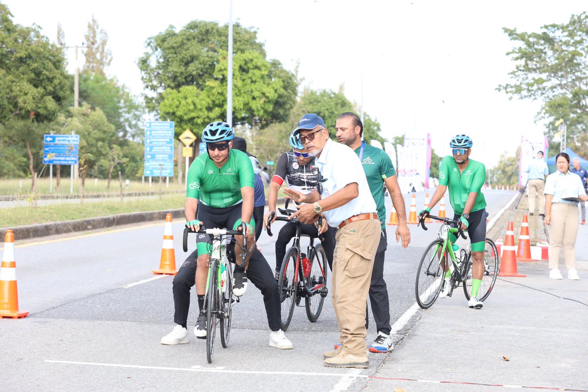 Saudi_Cycling's tweet photo. هُنــا تايلنــد 🇹🇭

الأخضر يبدأ منافسات الألعاب العالمية لذوي الإعاقة 2023  🇸🇦

#الاتحاد_السعودي_للدراجات https://t.co/CrXxBjDAHI