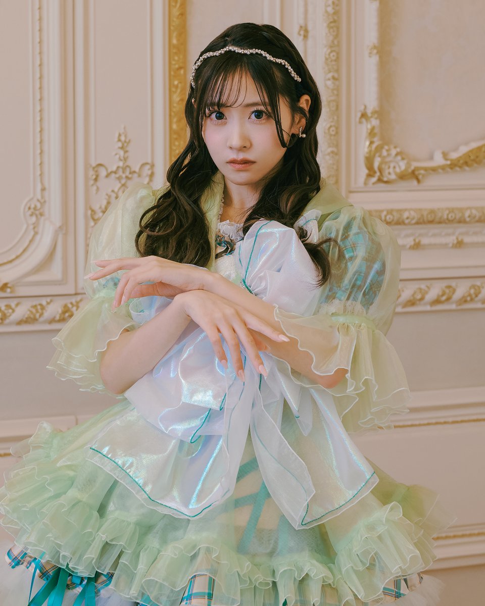 櫻井優衣 がコラボしているAmazonMusicの 駅広告に登場中💚‼️ 名古屋