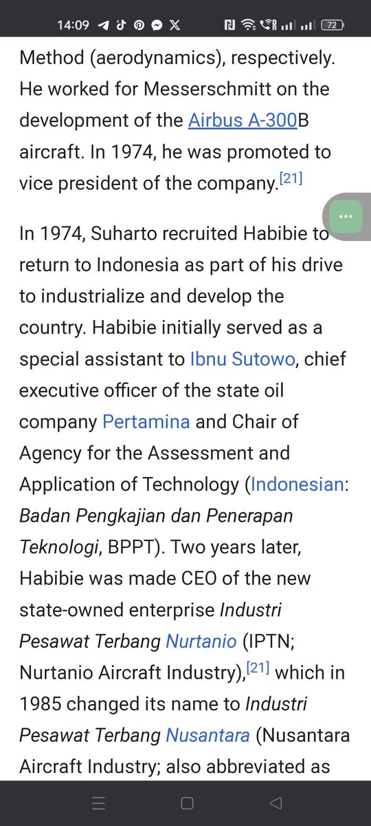 Fendybfendy's tweet photo. @zackasward @feraaldha Dah bape banyak enjin jet yg DIA buat dan cipta..
Pernah terajui Airbus atau Boeing ,Rolls-Royce atau Pratt n Whitney tersohor dlm buat ✈️ dan enjin ✈️ dunia.
Kalau belum jgn sembang mcm 🐖✈️.
B.J Habibie VP  bekas President Indonesia..Bandingkan jauh api dari panggang. https://t.co/95e7KlSdes