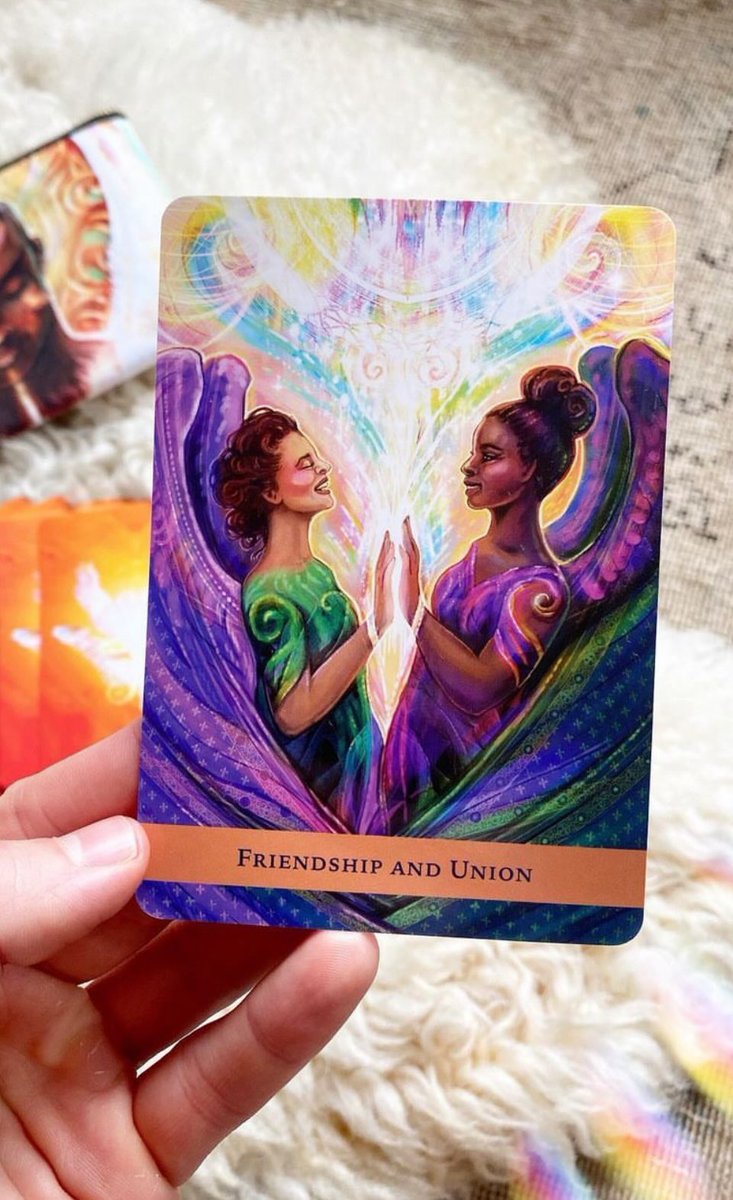 IntuitiveDi's tweet image. If you have felt left out recently or have been wondering if you can trust those around you, angels are giving you clear insights to help.
What&apos;s important is that your vibration &amp;amp; energy will attract friends with whom you can be yourself &amp;amp; who can mirror back to you who you are.
