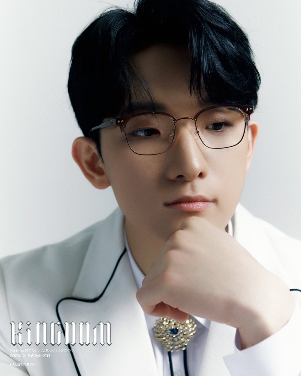 FortenaOfficial's tweet photo. Forténa 1ST MINI ALBUM [KINGDOM] 

Concept Photo #WHITE

💎 2023.12.18 6PM(KST)

#Forténa #포르테나
#이동규 #오스틴킴 #서영택 #김성현
#KINGDOM #킹덤 https://t.co/Htj1bEeH0i