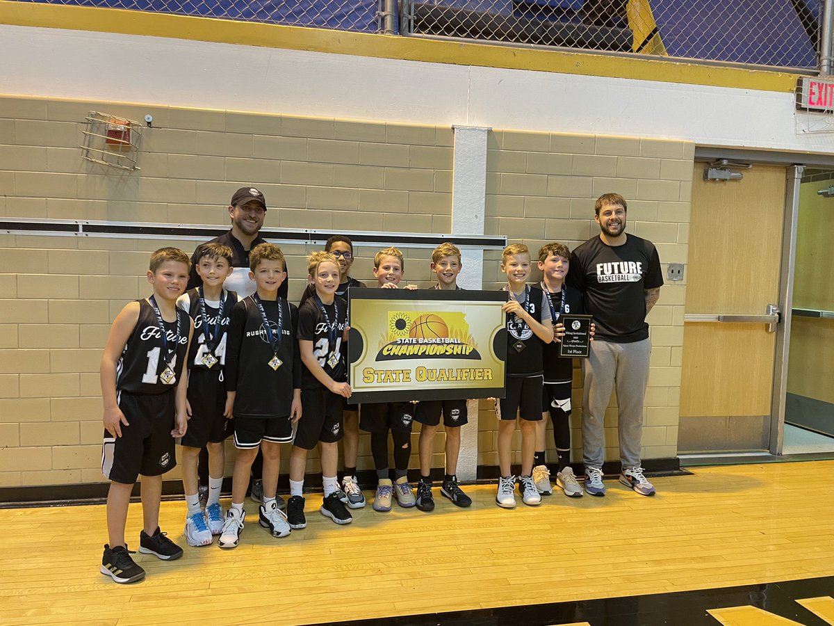 Congrats to the Future 2032 squad on winning the SMW Invitational and becoming a KS State Qualifier. Played a very unselfish style of 🏀 all tournament, and gritty defense. Fun to see the continued improvements! Keep it up! #futurefamily