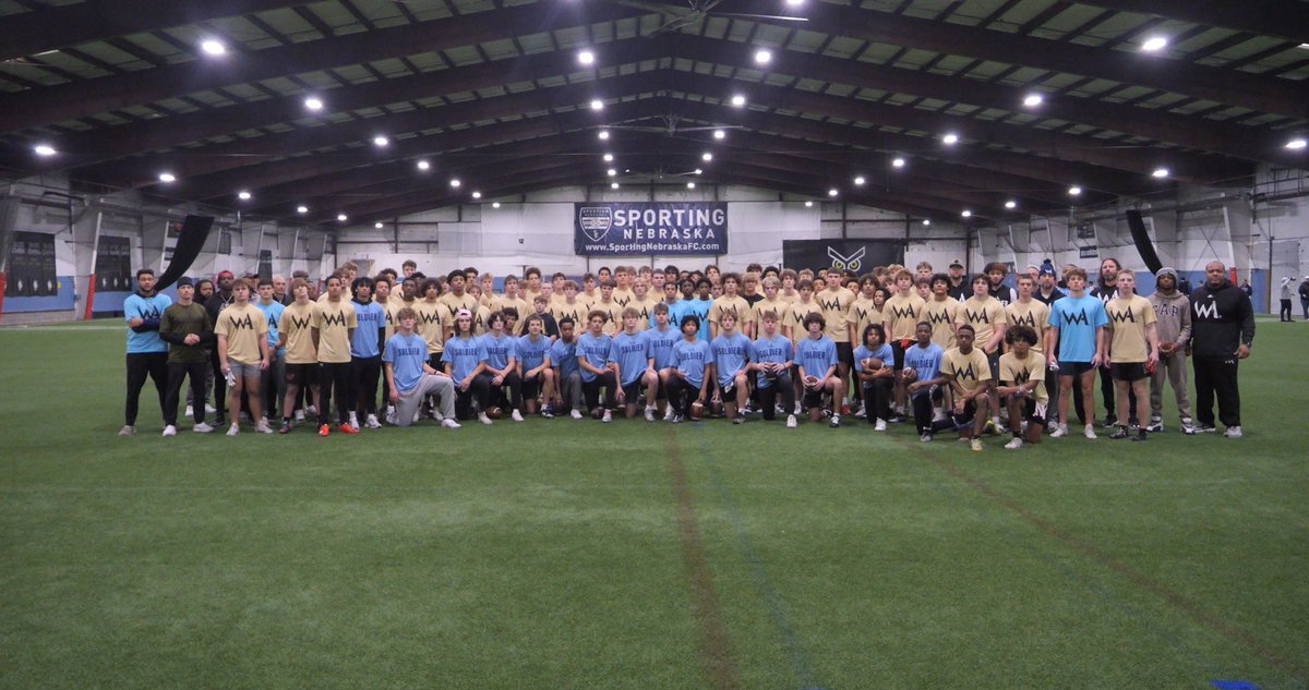 Warren_Academy's tweet photo. 18U ✔️ 

Development > Hype

 #WA7v7 #7v7 #nebpreps #Iowapreps #omaha #offseason #footballskills #ironsharpensiron https://t.co/ecv113CfZV