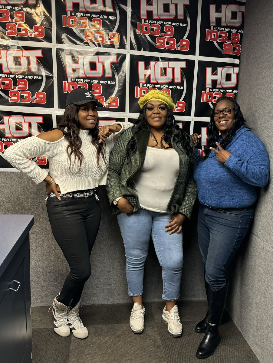 Exclusively Indy tweet media