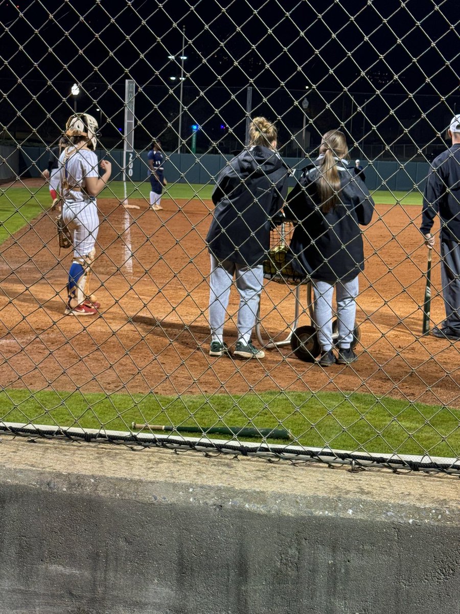 Molly Barger tweet media