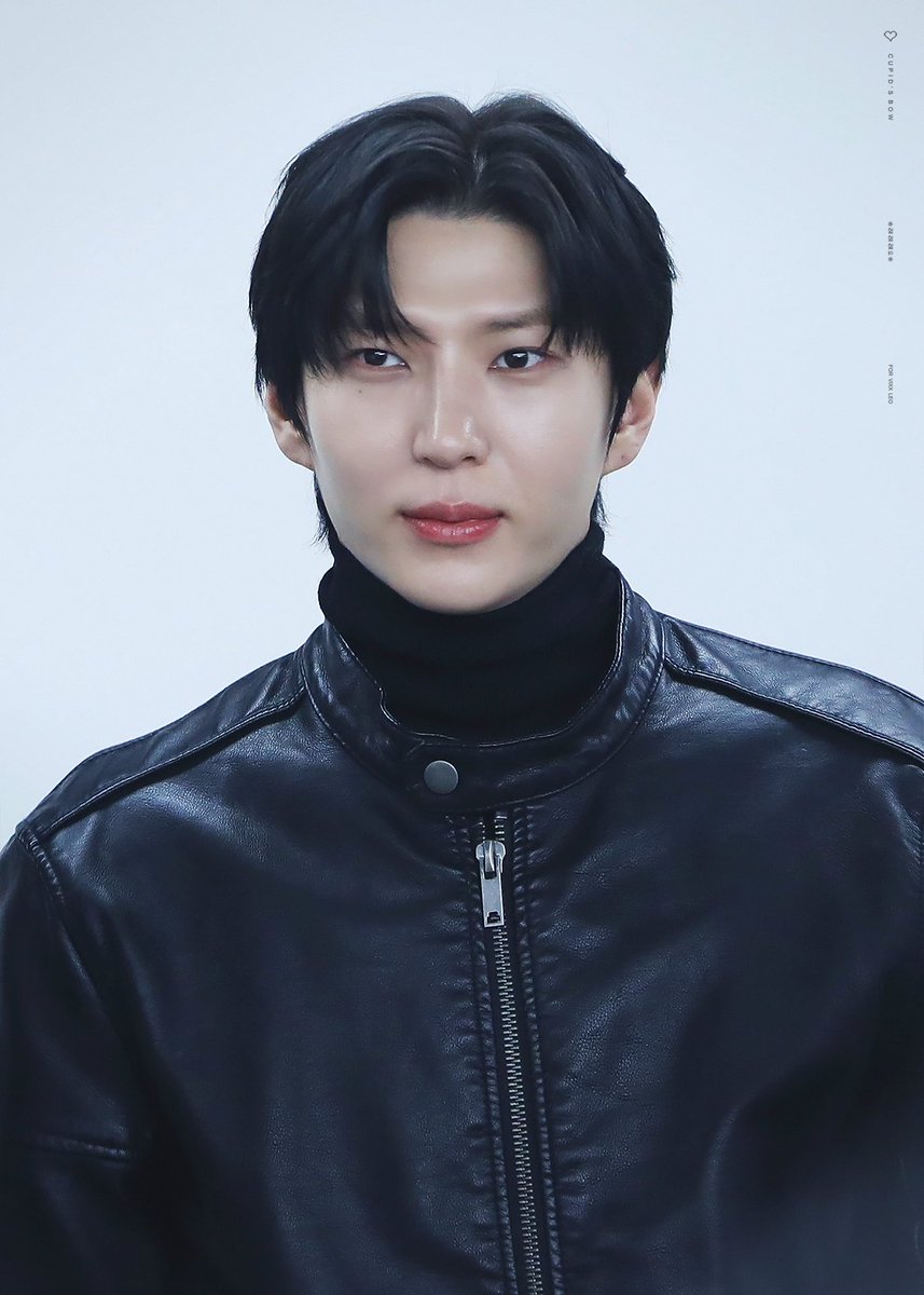 1110cupids_bow's tweet photo. 231203 케타포 팬사인회 #빅스 #VIXX #정택운 #레오 #LEO #CONTINUUM #Amnesia @JUNGTW_LEO 😍😍😍 https://t.co/ZpijpOgheF