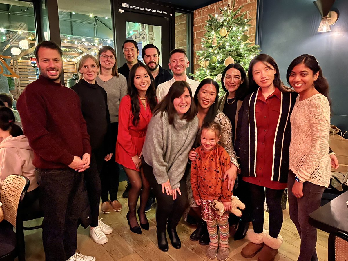SvenssonLab (@svenssonlab) on Twitter photo Happy Holidays 🎄so grateful to be able to work with these lovely people <a href="/Gemma_MZ/">Meng (Gemma) Zhao</a> <a href="/Laeti67202/">Laetitia Voilquin-Coassolo</a> @WatLianna <a href="/JameelBarkat/">Jameel</a> <a href="/BielczykEwa/">Ewa Bielczyk-Maczyńska</a> Quennie, Saranya, Patil, Karen <a href="/StanfordPath/">Stanford Pathology</a> <a href="/StanfordDRC/">Stanford Diabetes Research</a> Happy Holidays 🎄so grateful to be able to work with these lovely people <a href="/Gemma_MZ/">Meng (Gemma) Zhao</a> <a href="/Laeti67202/">Laetitia Voilquin-Coassolo</a> @WatLianna <a href="/JameelBarkat/">Jameel</a> <a href="/BielczykEwa/">Ewa Bielczyk-Maczyńska</a> Quennie, Saranya, Patil, Karen <a href="/StanfordPath/">Stanford Pathology</a> <a href="/StanfordDRC/">Stanford Diabetes Research</a>