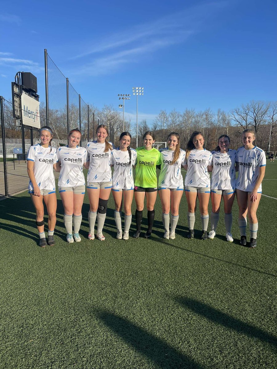 That’s a wrap for the Lou Fusz Winter College Showcase!  The girls went undefeated!  They played their best soccer of the year!  Tonight was the last club game for our Seniors!  Thank you for the memories girls!!