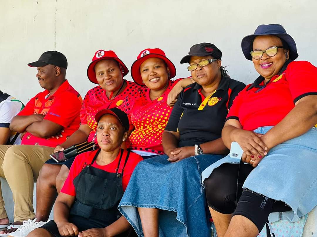_cosatu's tweet photo. #COSATU celebrated its #38Anniversary at the Curries Fountain stadium in Durban #HappyBirthdayCOSATU @eNCA https://t.co/7Ii9xmamMe