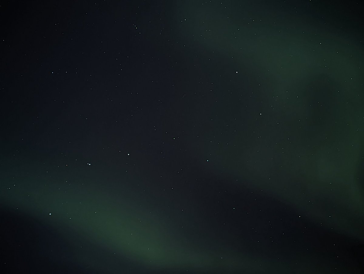 JNagmalik29's tweet photo. Big Dipper. Taken zoomed in 2x on my Pixel 6. https://t.co/r5HsRKCeNf