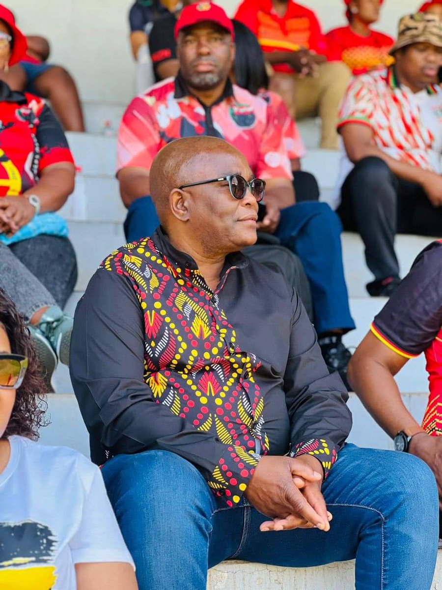 _cosatu's tweet photo. #COSATU celebrated its #38Anniversary at the Curries Fountain stadium in Durban #HappyBirthdayCOSATU @Newzroom405 https://t.co/tNgfWUbGp2