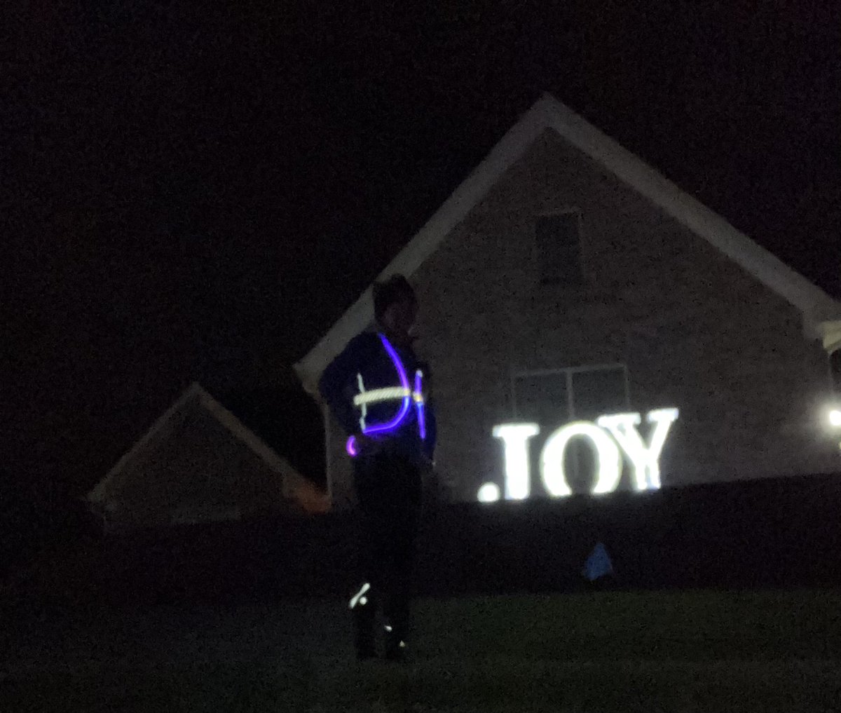 RobRueff's tweet photo. Ran after work this evening - up to 40 minutes this week. Just continuing to build the base #runchat #runhardhavefun #runwithjoy https://t.co/FAWVn8CtkY