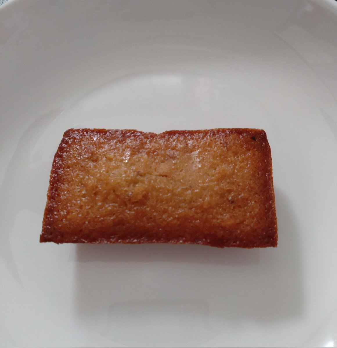 24haru696's tweet image. 気になっていたDROSのフィナンシェ試食したら大好きゴルゴン味でお買上😁
シューイチのお土産ランキングでも２位！試食は本当に有り難い🙇
#ドロス
#DROS
#フィナンシェ
#グランスタ東京