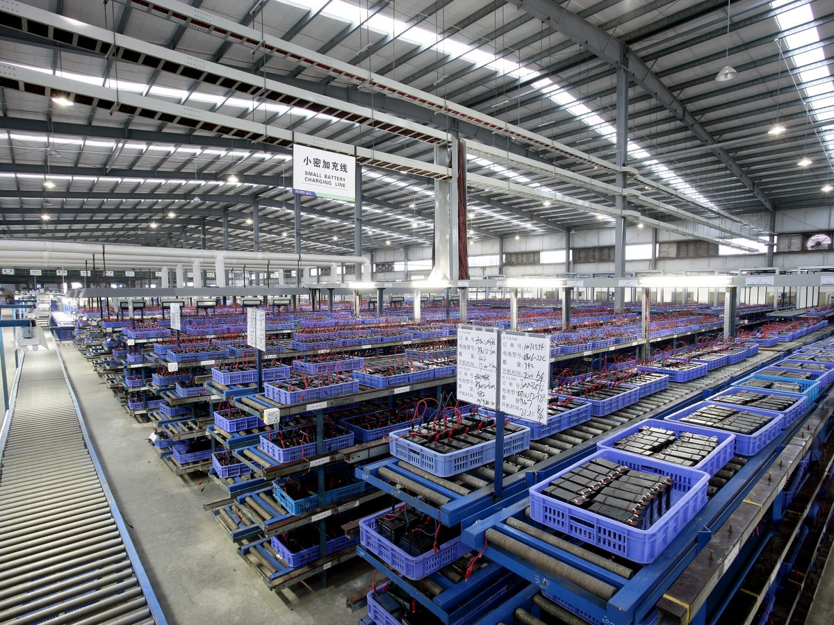 leochglobal's tweet image. Leoch supplies a full range of small-size battery production for all types of power scenarios. 🏭

Leoch have a wealth of experience in the production of small-size batteries, and the factories use advanced processes and automated equipment. 🚛

#BatteryPlant #BatteryFactory