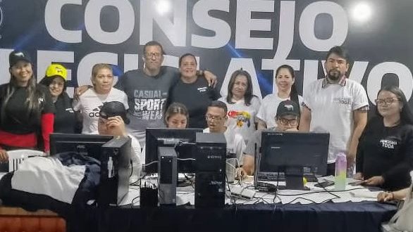 CleSucre's tweet photo. Trabajadoras y trabajadores activos en defensa del Esequibo

 #VenezuelaEsEsequibo #SomosCles #ChávezsiempreChávez #GestiónParlamentaria2023 https://t.co/KTmaHYluEy