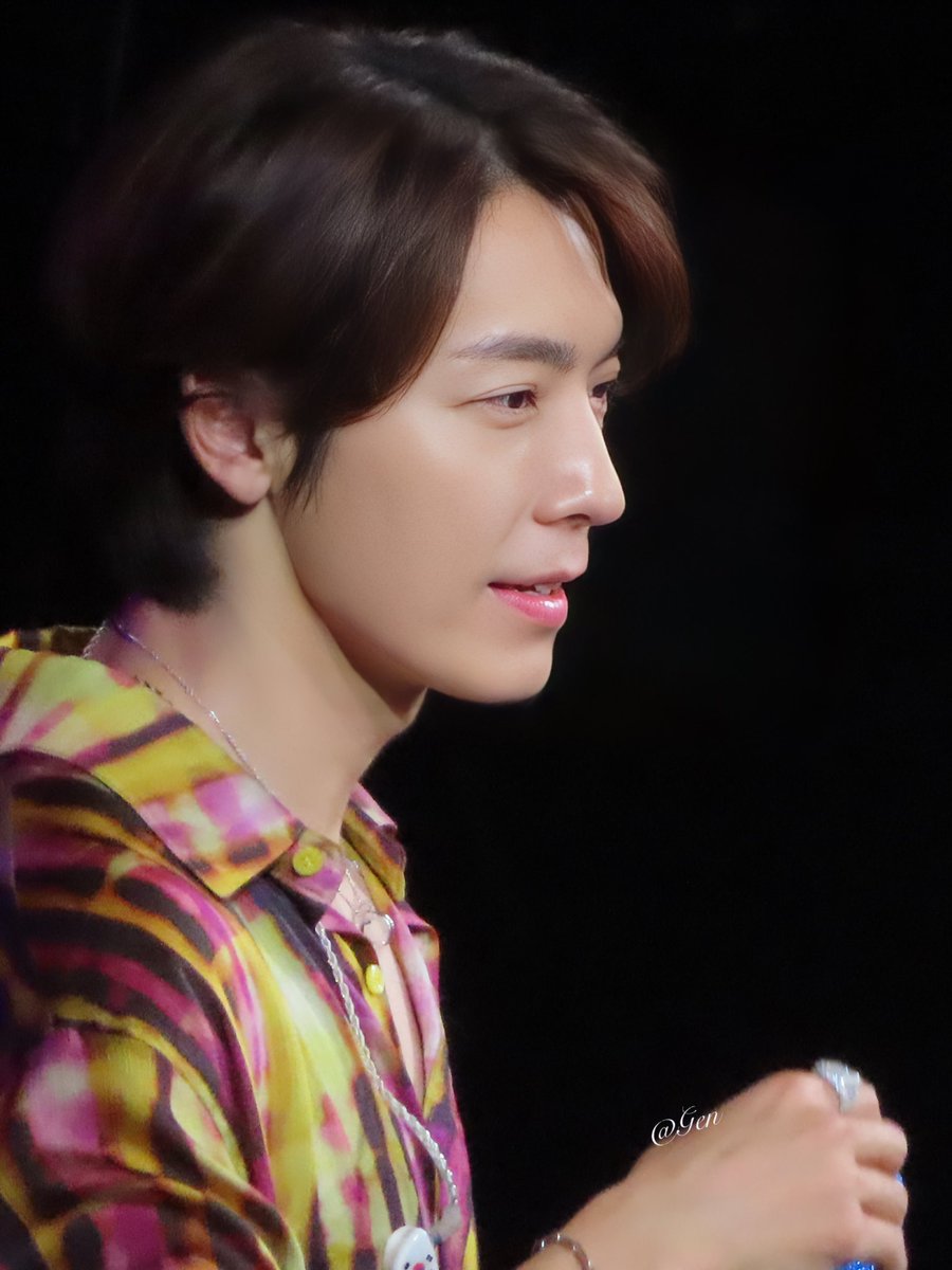 Gen80751598's tweet photo. #동해 #DONGHAE 
#DElight_Party_in_MACAU 
231202 @donghae861015 https://t.co/TAY8LP0RBA