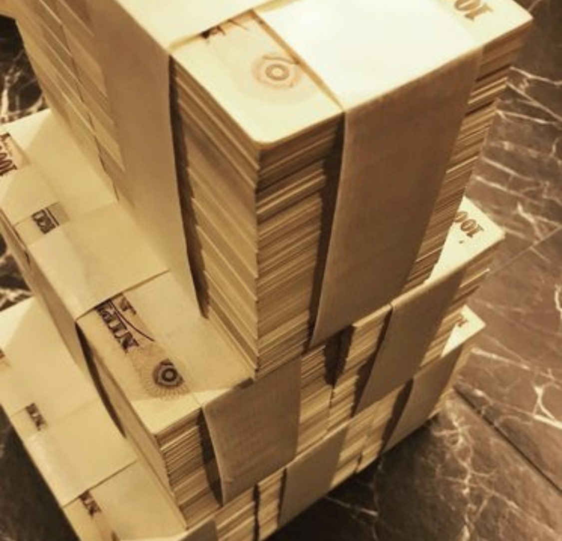 おはようございます☀

片っ端から配布していきます。

【45万】すぐ振り込みますよ！

『フォロー』『リツイート』『いいね』のみで受付完了です✨✨

すぐ欲しい方は、コメントどんどんください！