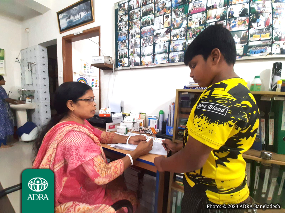 Chalantika Slum Children Development Project (CSCDP) organized a health camp for its sponsored children supported by ADRA Korea.

#ADRA #ADRABangladesh #ADRACzechRepublic
 #Malfini #HealthCamp #Health #Hygiene #HygieneEducation #SlumChildren #ChalantikaSlum #CSCDP