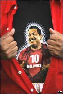 Comandante eterno 
Esta Patria se unió y ha logrado los 10 millones con que tanto soñaste .

Es una unión Nacional por la Lucha de el Esequibo.

Así que:

El Esequibo es nuestro! 
Tengan por seguro que no lo regalaremos lo pelearemos!
