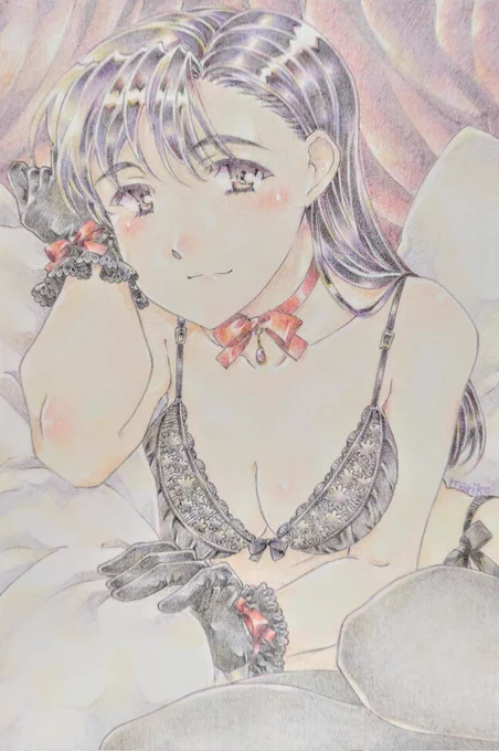 ご無沙汰しております。 とりあえず生きてますので、またイラストを見てもらえたら嬉しいです。 #アナログ #イラスト #色鉛筆 #女の子 #下着