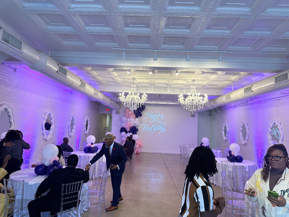 KitchenBoyzVa's tweet photo. Always Working 🤝 https://t.co/BjzcTDFqNf