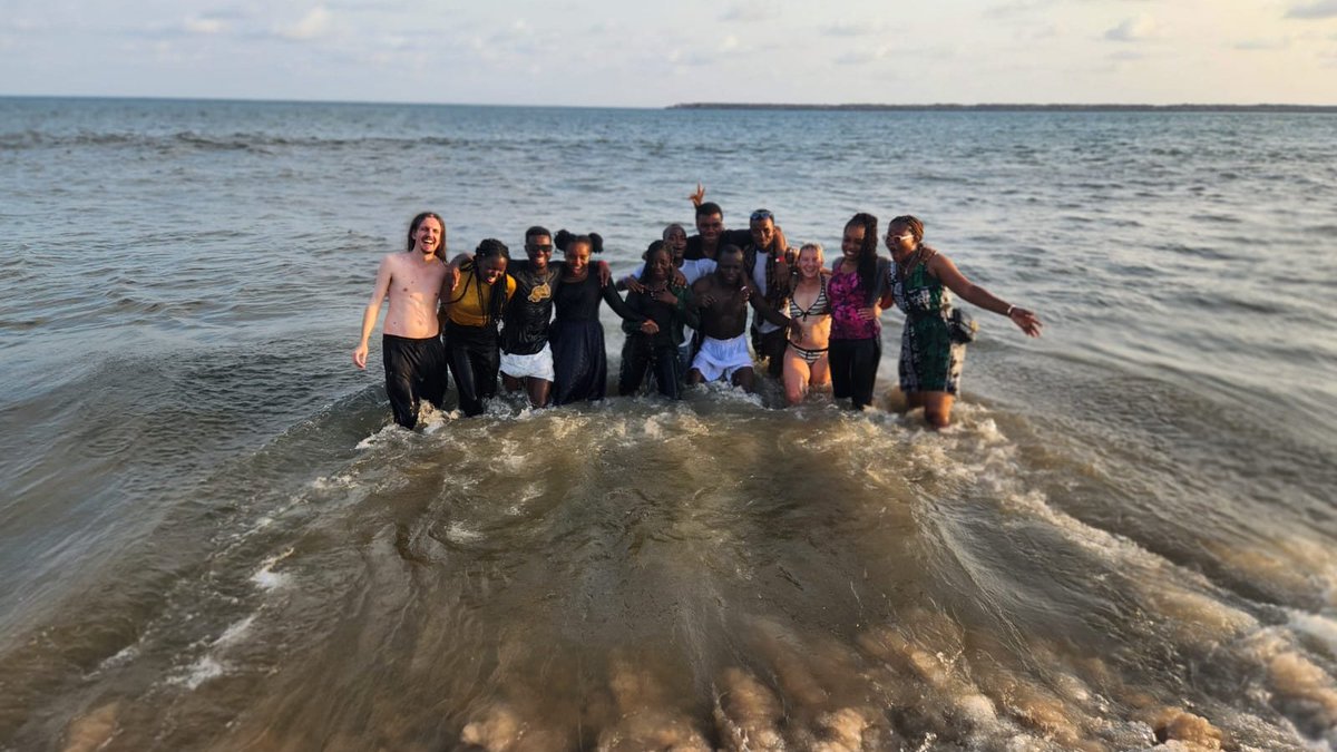 🥥🏖️Taking a break from the daily grind, the academy team hit the beach for a leisure day! 🌊🏝️Building connections beyond the training walls. 

Here's to teamwork, sunshine, and good vibes! 

#TeamOuting #WorkLifeBalance 
#ABDS2023 #ABDS #ABDSAcademy
